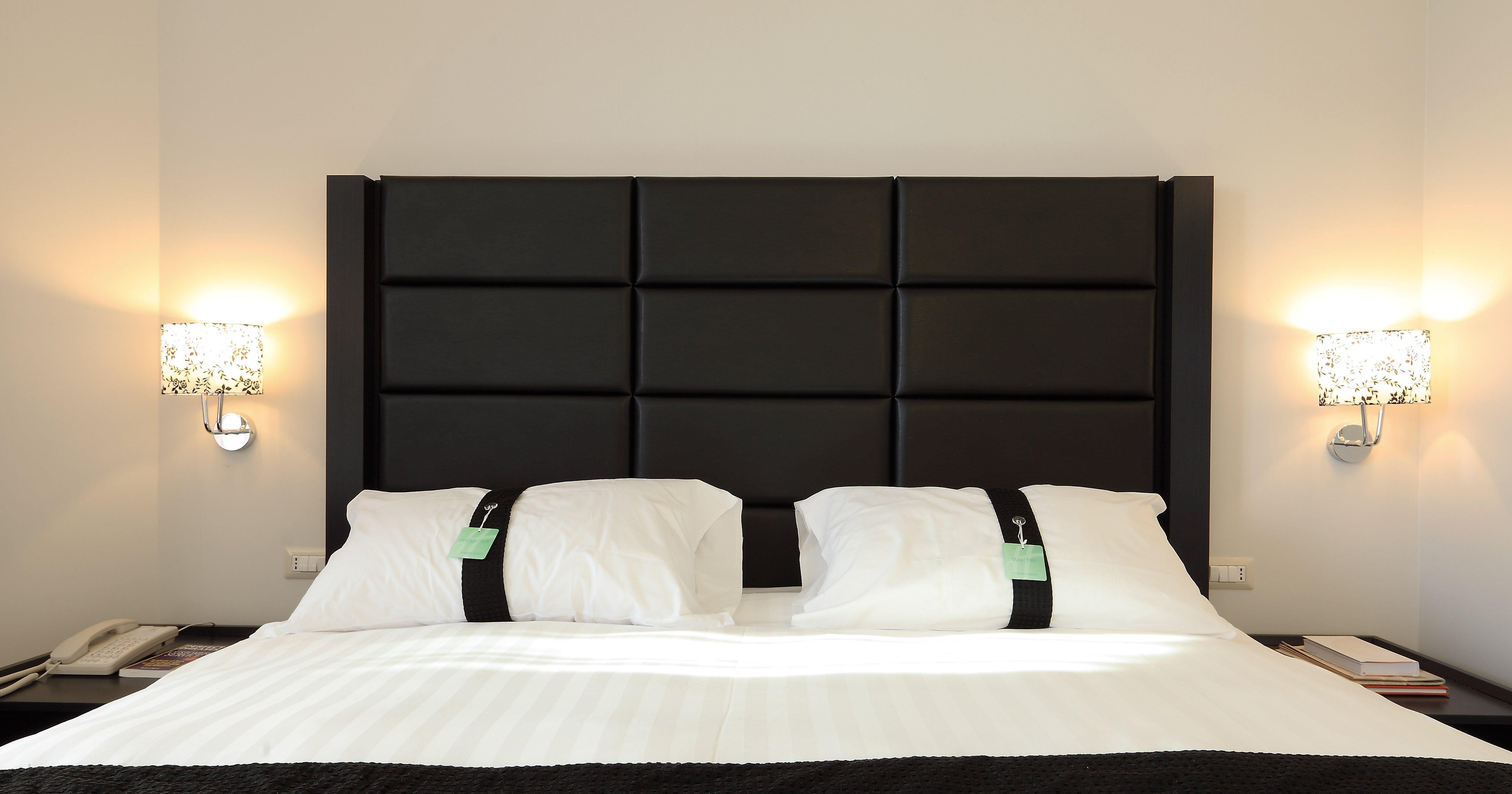 Holiday Inn Genoa City By Ihg Ngoại thất bức ảnh