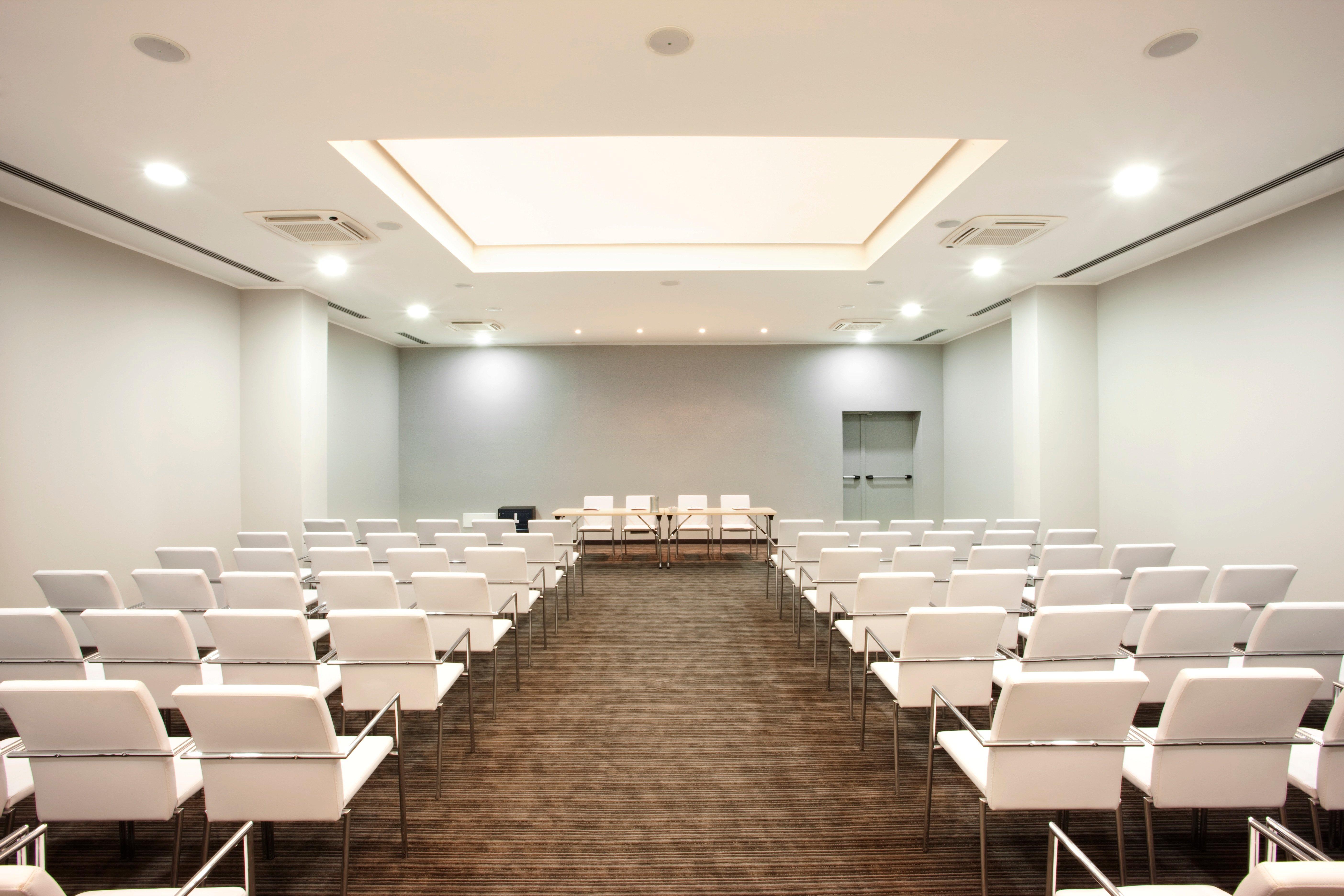 Holiday Inn Genoa City By Ihg Ngoại thất bức ảnh