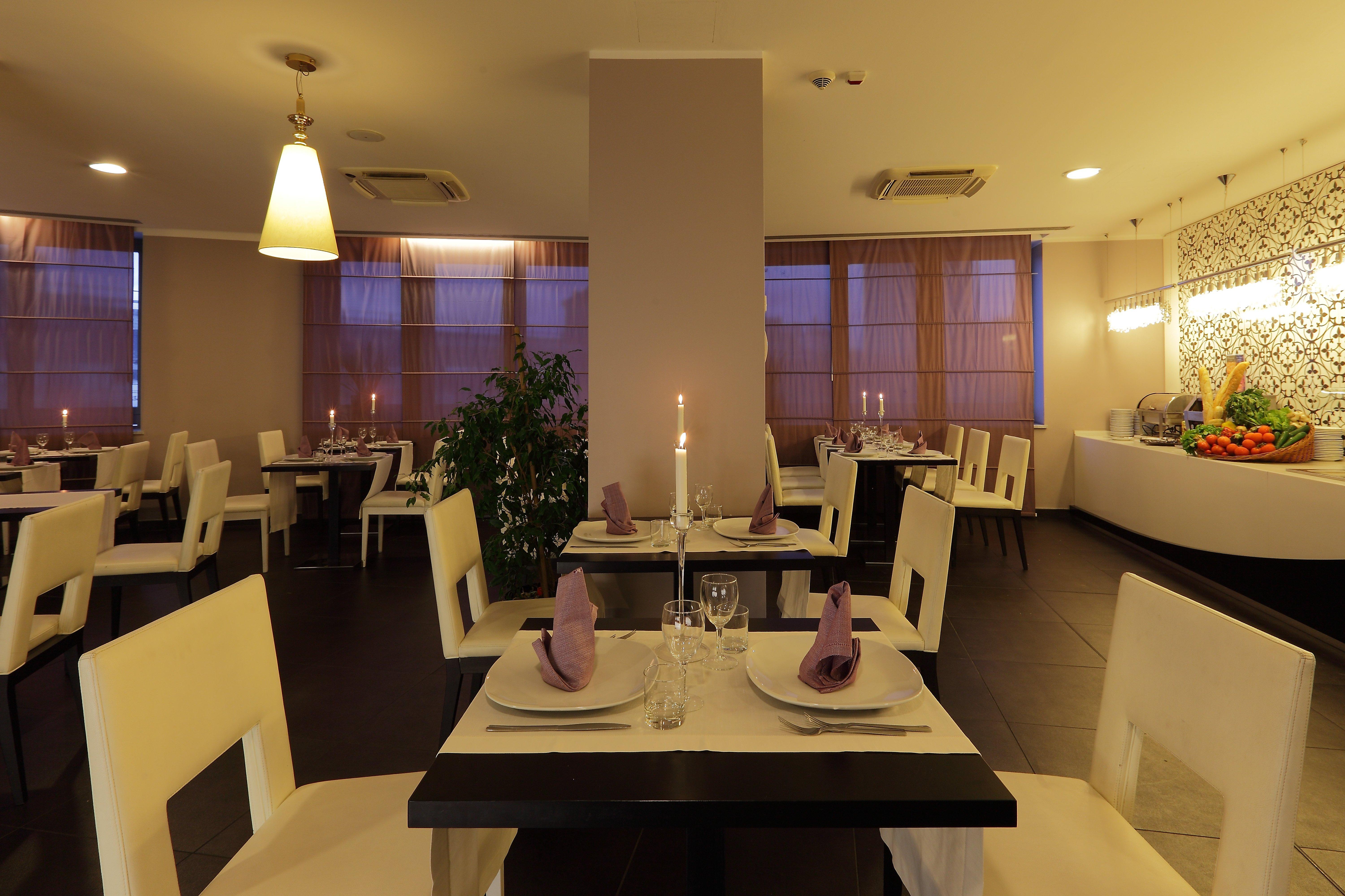 Holiday Inn Genoa City By Ihg Ngoại thất bức ảnh