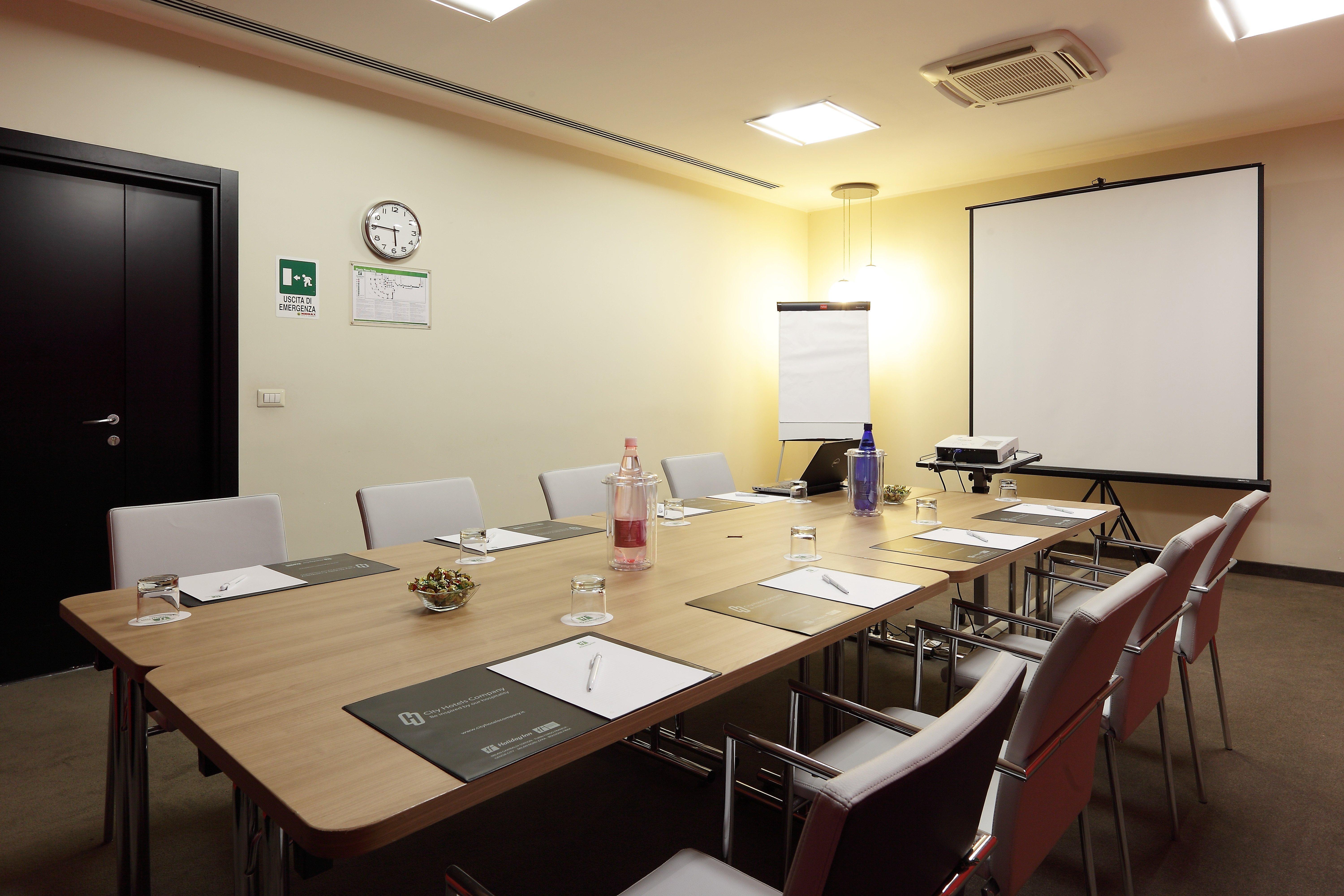 Holiday Inn Genoa City By Ihg Ngoại thất bức ảnh