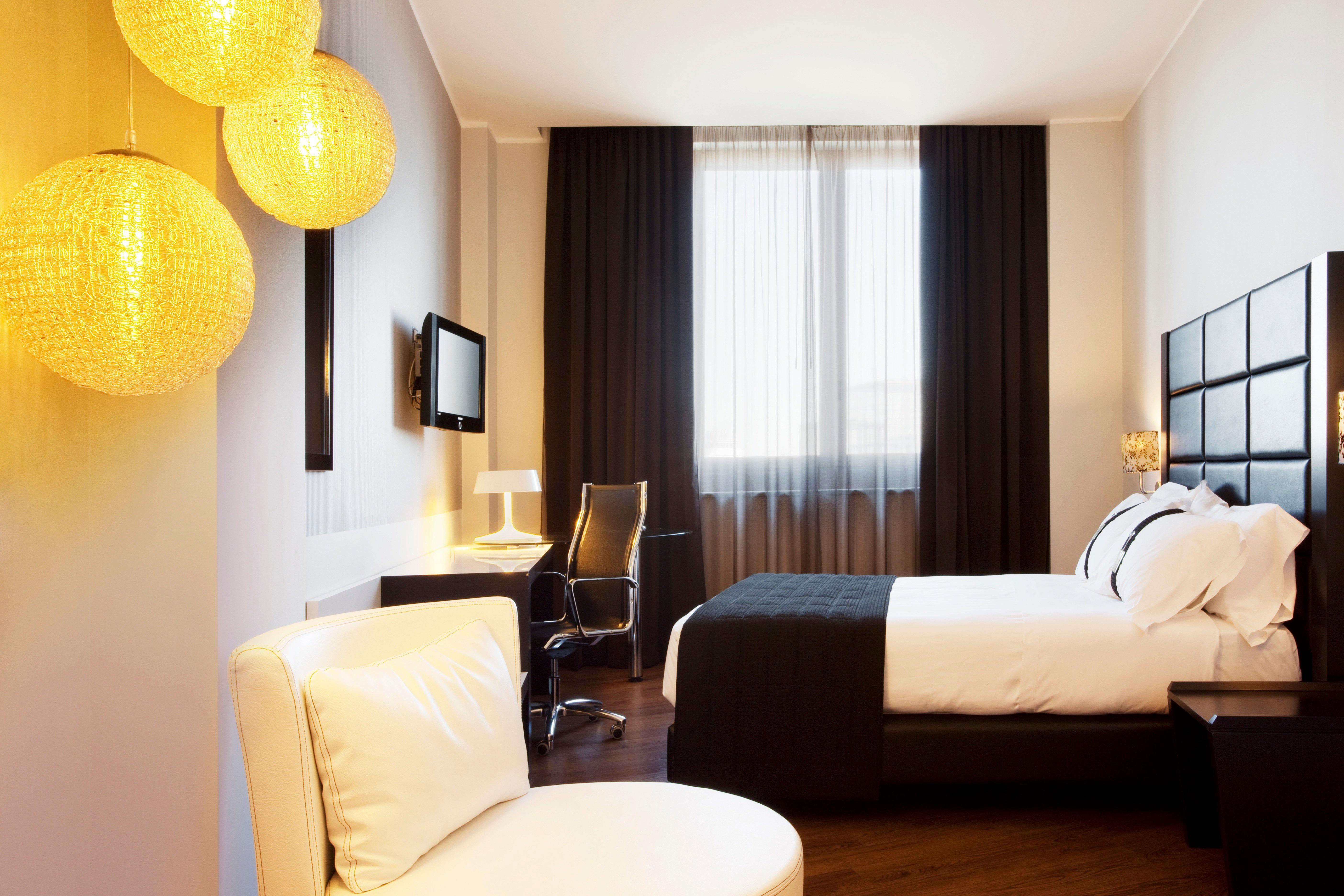 Holiday Inn Genoa City By Ihg Ngoại thất bức ảnh